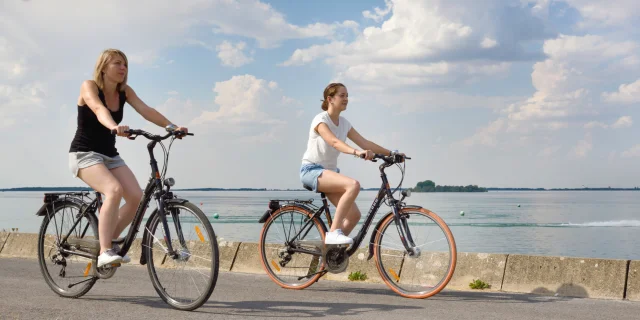 Vélos lac du Der piste cyclable