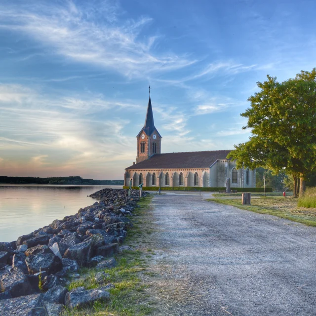 eglise-champaubertK.Gray_.jpg